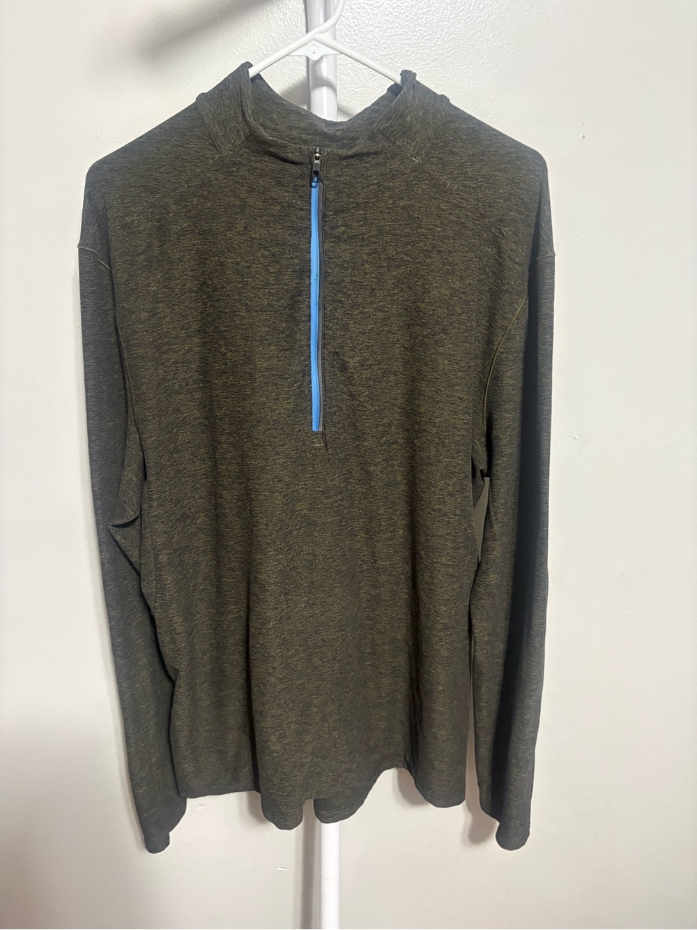 lululemon athletica Olive Green Long-Sleeve Quarter-Zip with Blue Trim